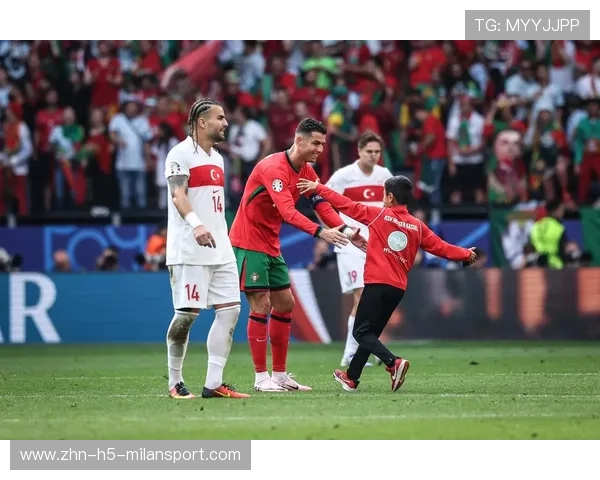 C罗儿子进U14队首秀破门，球迷喊“又一传奇！”