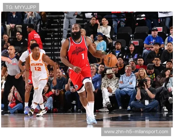 快船哈登妙传助攻伦纳德，震撼全场！