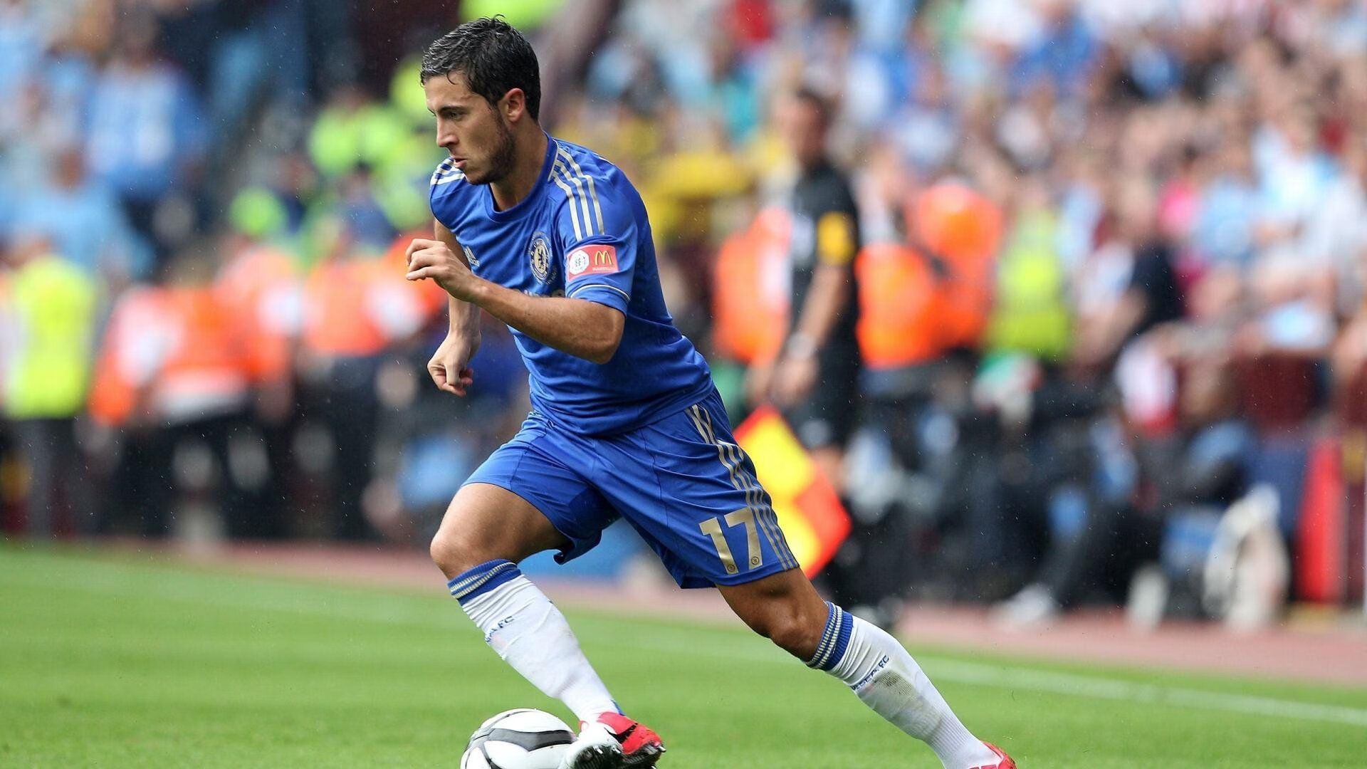 米兰体育足球-公牛核心球员个人集锦登上热搜，公牛队核心